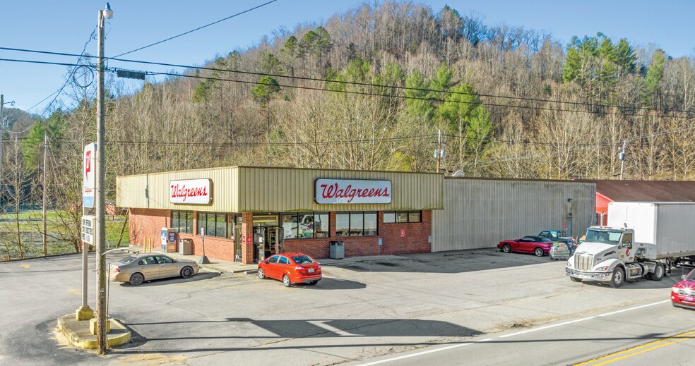 Primary Photo Of 551 Main St N, Mc Kee Drugstore For Sale