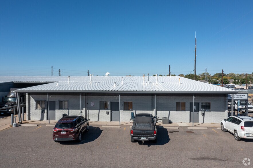 More Photos Of 2045 S Valentia St, Denver Manufacturing For Lease