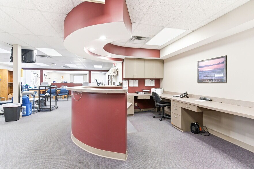 More Photos Of 4430 Crawford Ave, Louisville Medical For Sale
