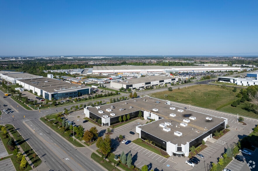 More Photos Of 75 Courtneypark Dr W, Mississauga Office For Lease