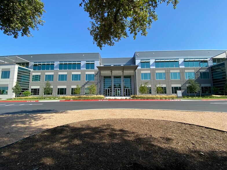 More Photos Of 13620 Ranch Road 620 N, Austin Office For Lease