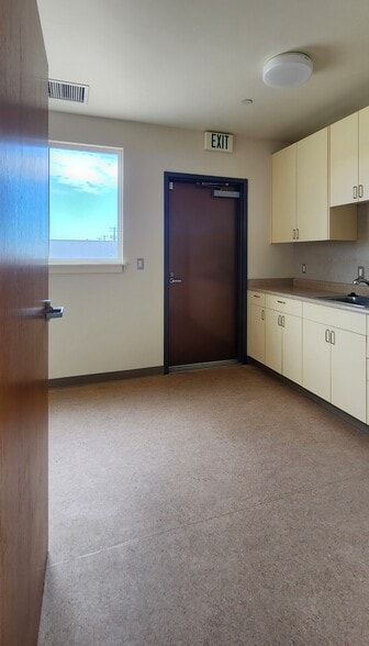 More Photos Of 2145 Keith St, San Francisco Office For Lease