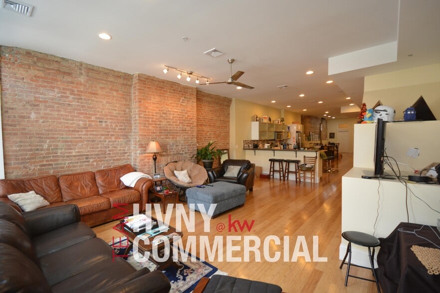 More Photos Of , Poughkeepsie Unknown For Sale