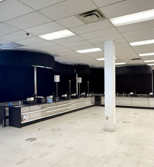 More Photos Of 4410 Wyoming Blvd NE, Albuquerque Freestanding For Lease