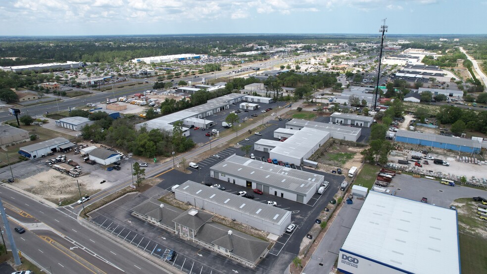 Primary Photo Of 13400-13499 Chambord St, Brooksville Manufacturing For Lease