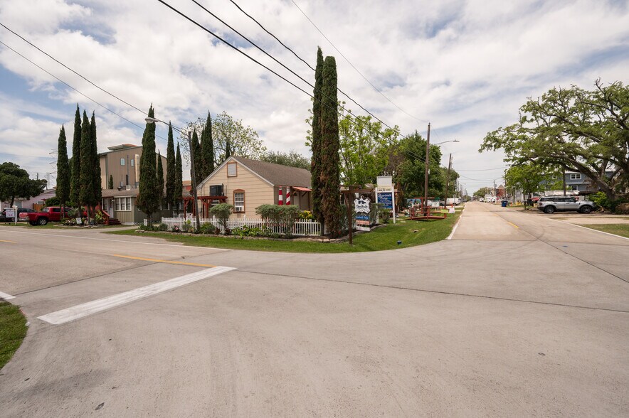 More Photos Of 706 Bradford Ave, Kemah Land For Sale