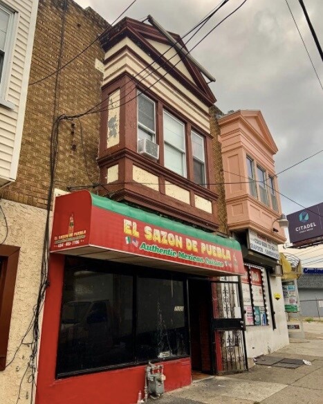 More Photos Of 7103 W Chester Pike, Upper Darby Fast Food For Lease