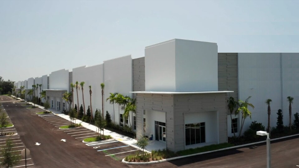 More Photos Of 6051 Southern Blvd S, West Palm Beach Distribution For Lease