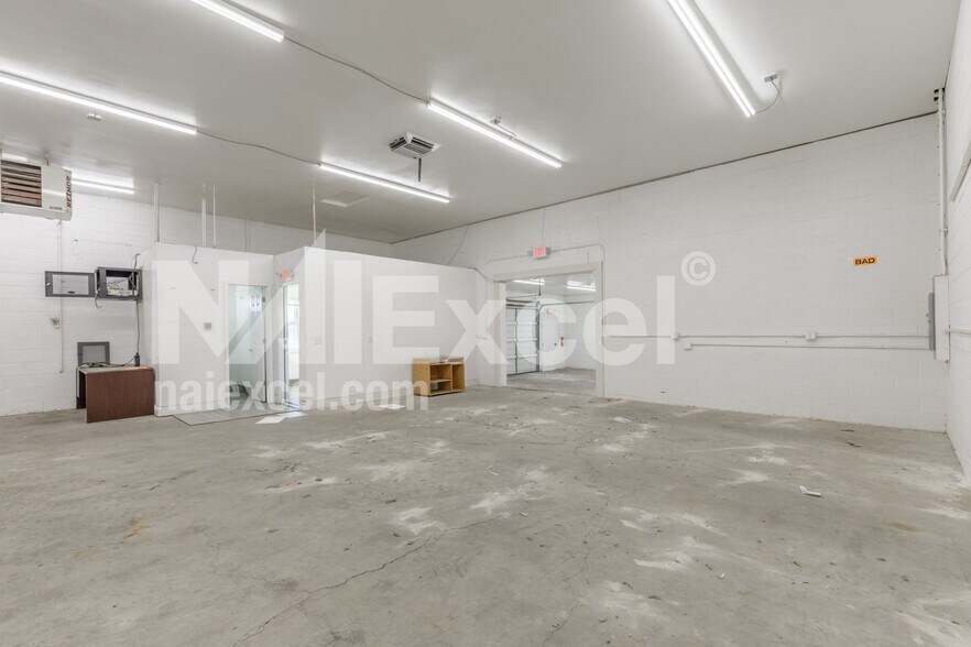 More Photos Of 1826 W 1020 N, St George Warehouse For Lease