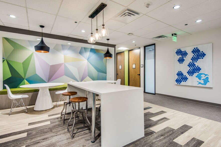 More Photos Of 4101 McEwen Rd, Dallas Office For Lease