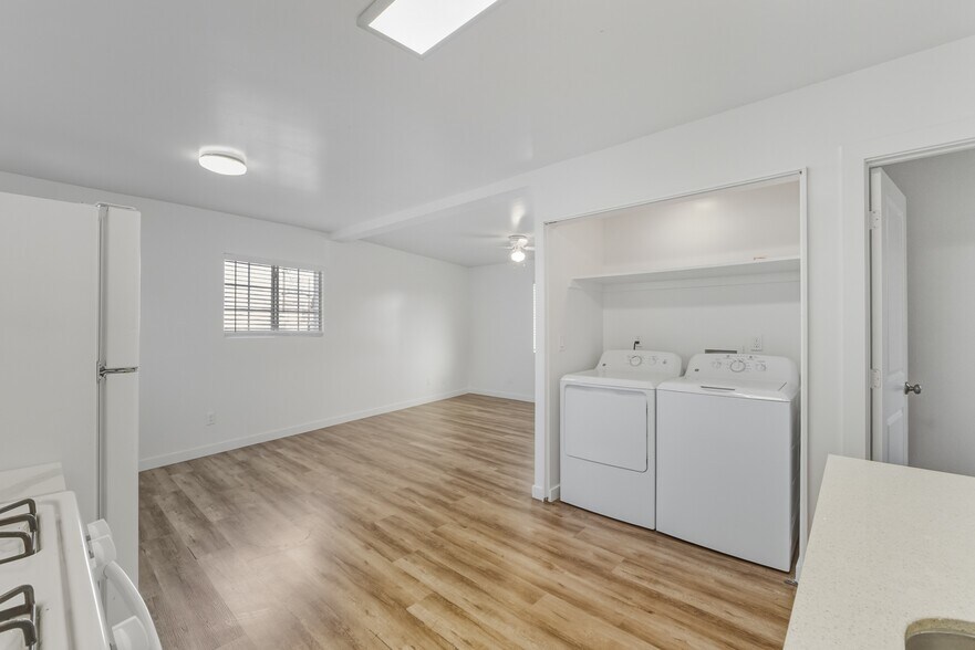 More Photos Of 5337-5347 Meade Ave, San Diego Apartments For Sale
