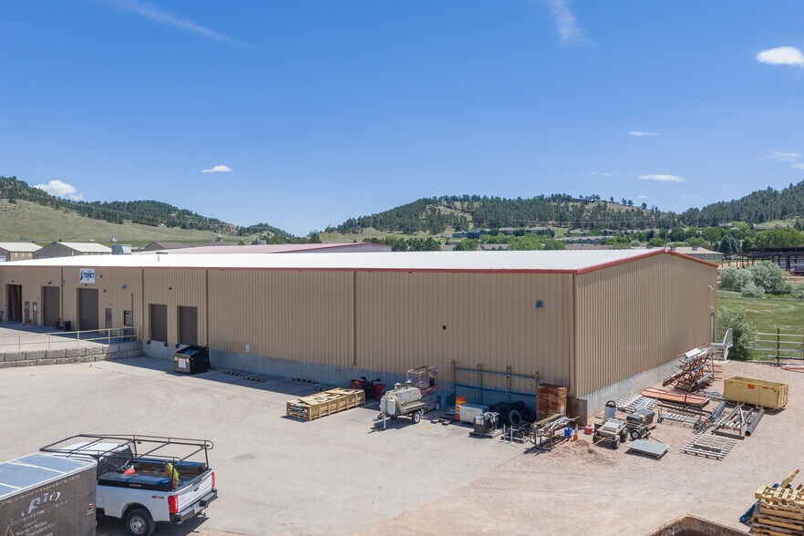 More Photos Of 2319 N Plaza Dr, Rapid City Warehouse For Lease