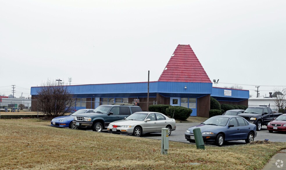 Primary Photo Of 5691 Hampshire Ln, Virginia Beach Daycare Center For Sale