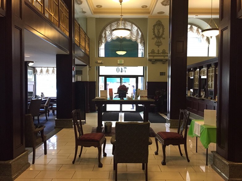 More Photos Of 730 17th St, Denver Office For Sale