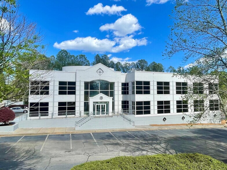 Primary Photo Of 3005 Royal Blvd S, Alpharetta Office For Lease