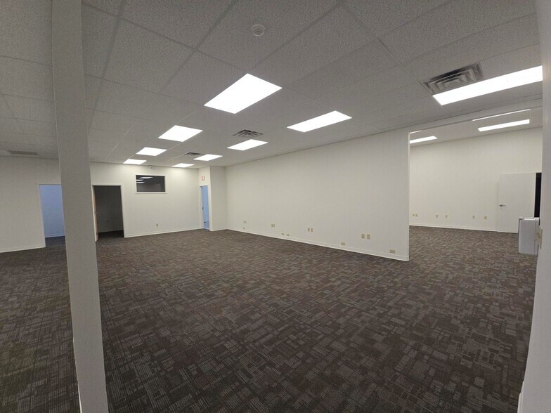 More Photos Of 110 Kerry Pl, Norwood Light Distribution For Lease