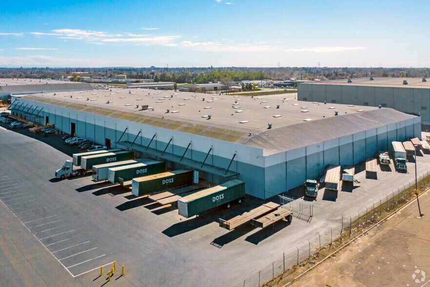 More Photos Of 1605 Tillie Lewis Dr, Stockton Warehouse For Lease