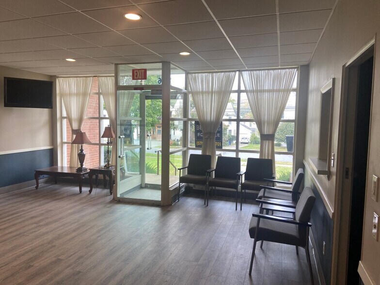 More Photos Of 1736 Sanderson Ave, Scranton Rehabilitation Center For Sale