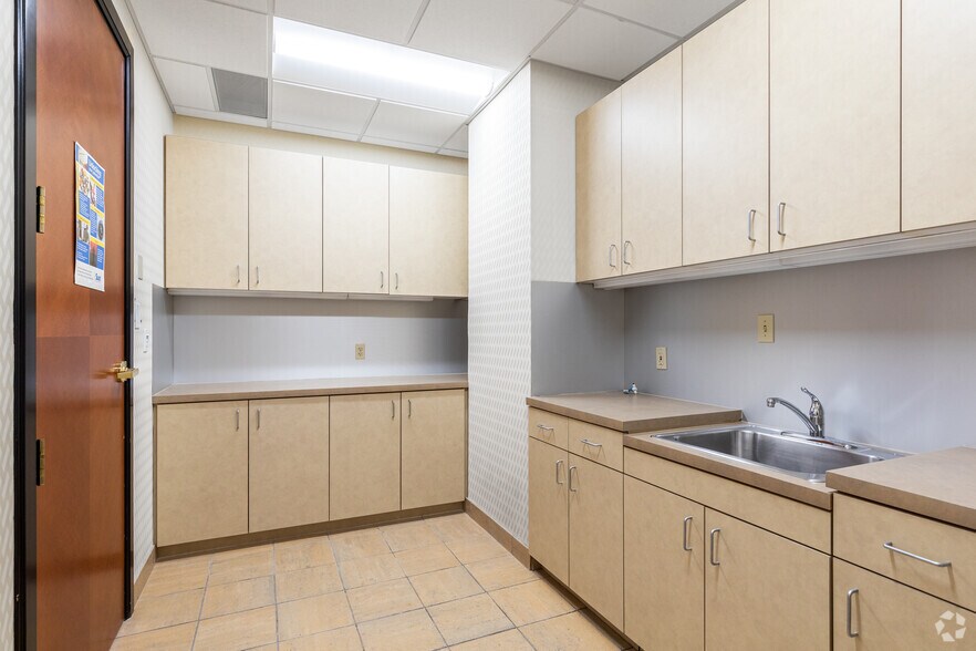 Photo of 5th Floor Ste 520