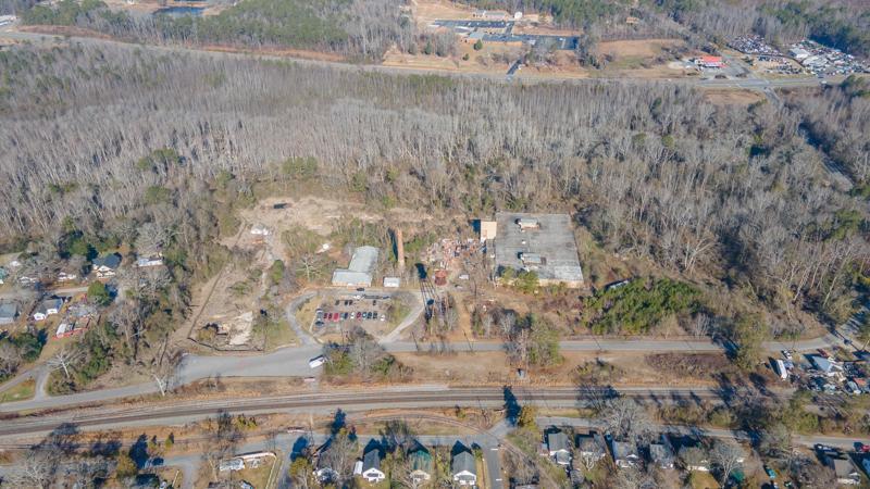 More Photos Of 115 Mill St, Warrenville Manufacturing For Sale