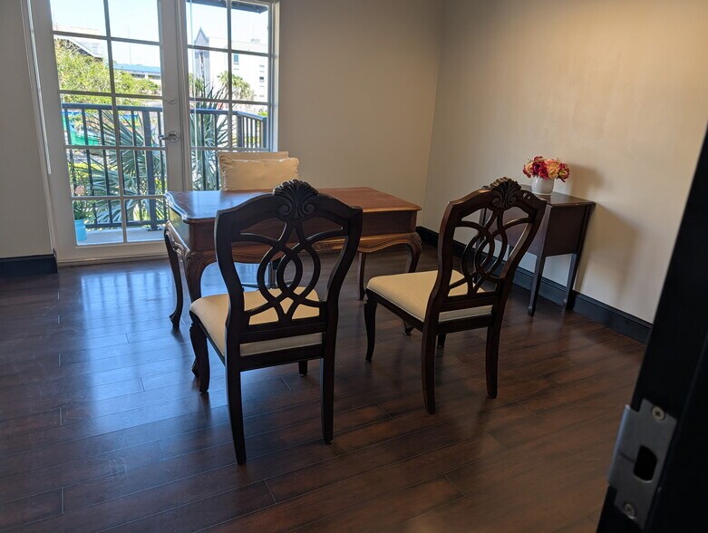 More Photos Of 300 State St E, Oldsmar Medical For Sale