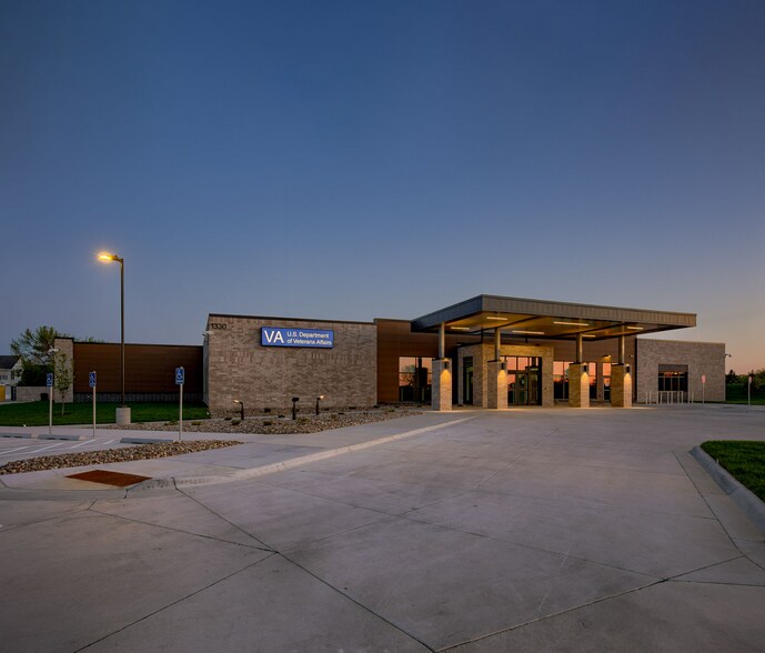 Primary Photo Of 1330 Jersey St, Papillion Hospital For Sale