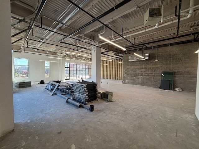 More Photos Of 200 N Main St, Evansville Apartments For Lease