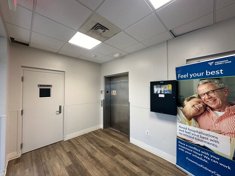 More Photos Of 784 Howard Ave, Biloxi Skilled Nursing Facility For Sale