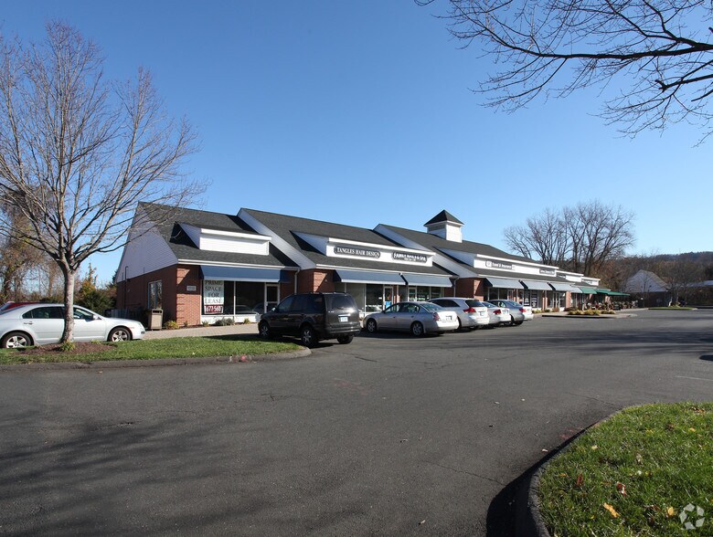 Primary Photo Of 70 E Main St, Avon Freestanding For Lease