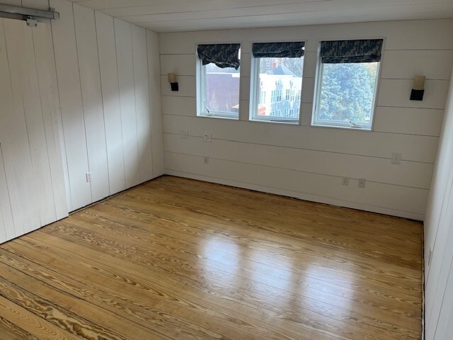 More Photos Of 208 St Marys St, Raleigh Office Residential For Sale