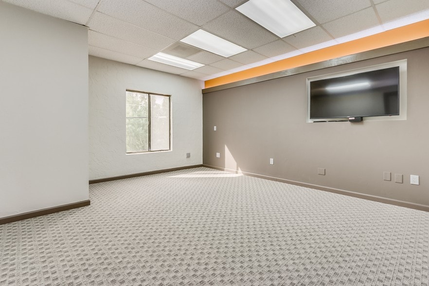 More Photos Of 2302 E Speedway Blvd, Tucson Medical For Lease