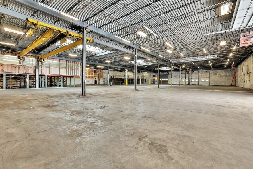 More Photos Of 50 Snake Hill Rd, West Nyack Warehouse For Lease