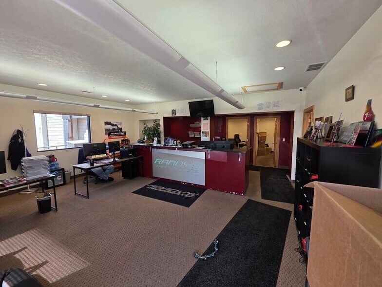 More Photos Of 121 E 1280 N, Tooele Warehouse For Sale