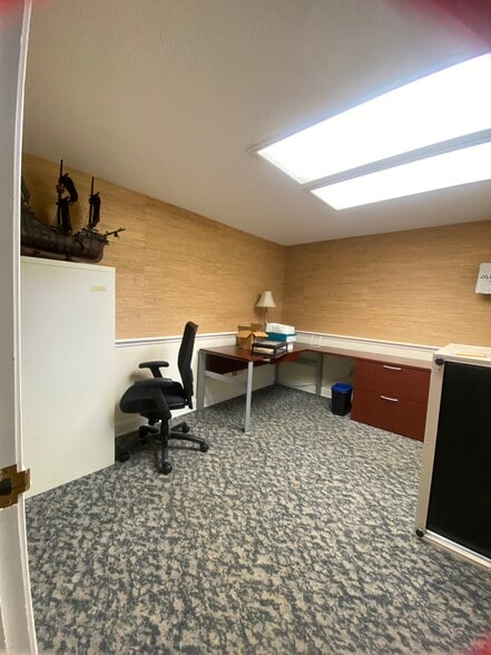 More Photos Of 1600 St Julian Pl, Columbia Office For Lease