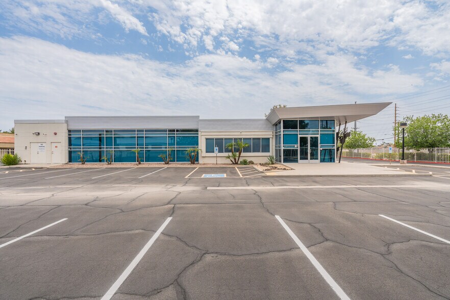More Photos Of 2235 W Alice Ave, Phoenix Research And Development For Sale