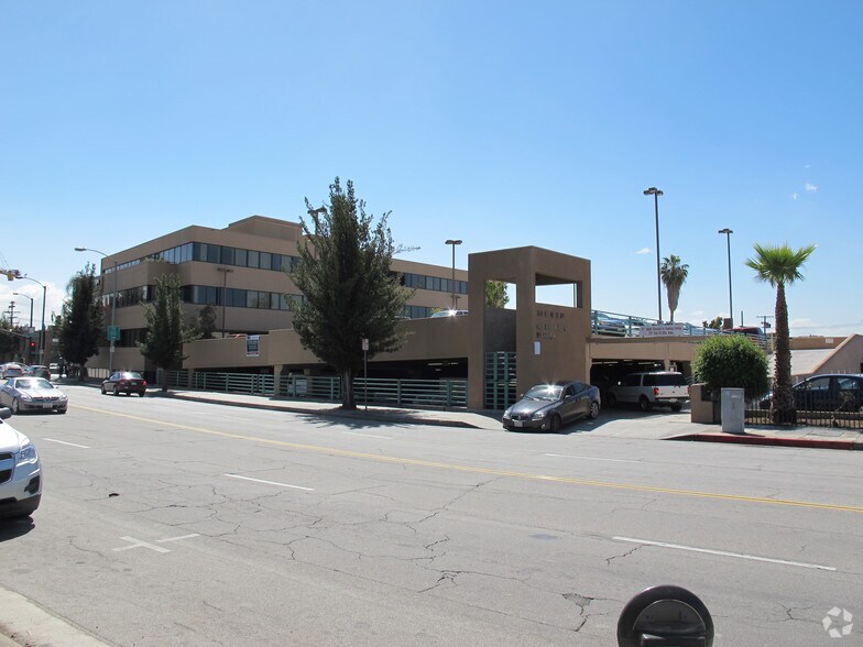 More Photos Of 301 S Fair Oaks Ave, Pasadena Medical For Lease