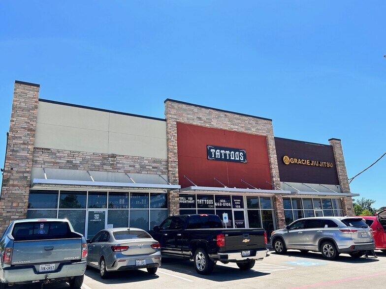 More Photos Of 12335 FM 1097 W, Willis Storefront Retail Office For Sale