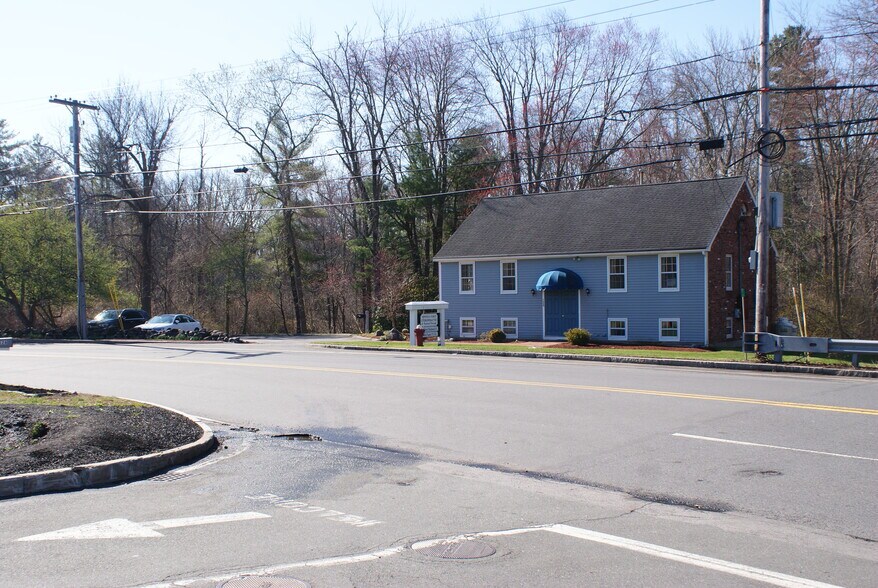 More Photos Of 125 Ipswich Rd, Topsfield Office Residential For Sale