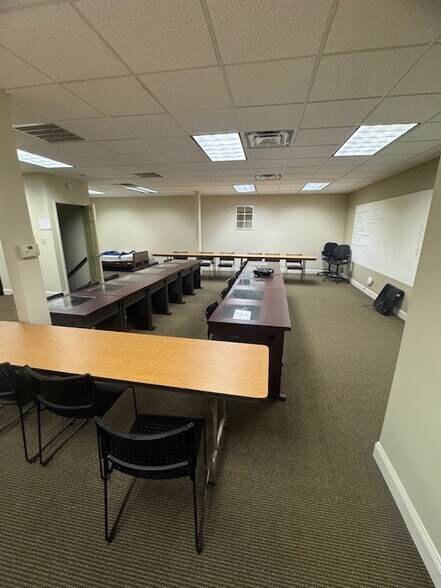 More Photos Of 3830 Union Rd, Buffalo Medical For Lease