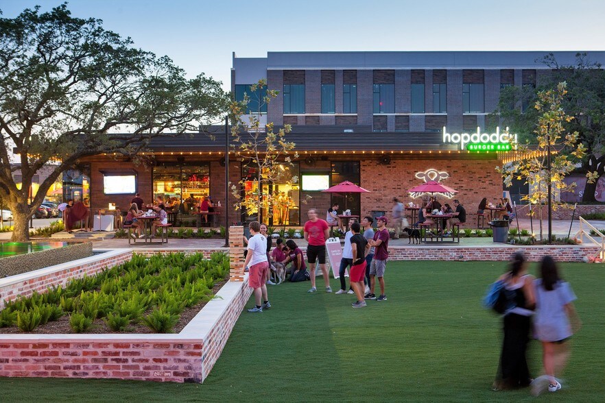 More Photos Of 170 Century Square Dr, College Station Office For Lease