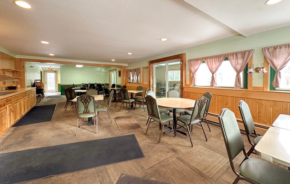 More Photos Of 214 W Mount Maria Rd, Spruce Restaurant For Sale