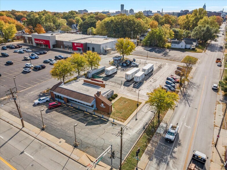 More Photos Of 1128-1152 N Rutledge St, Springfield Office For Sale