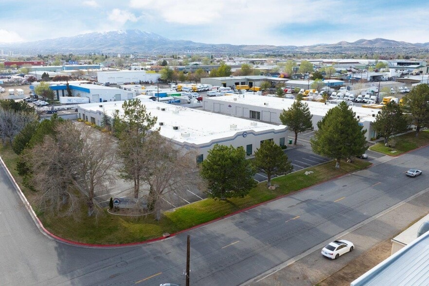 More Photos Of 1350 Freeport Blvd, Sparks Warehouse For Lease