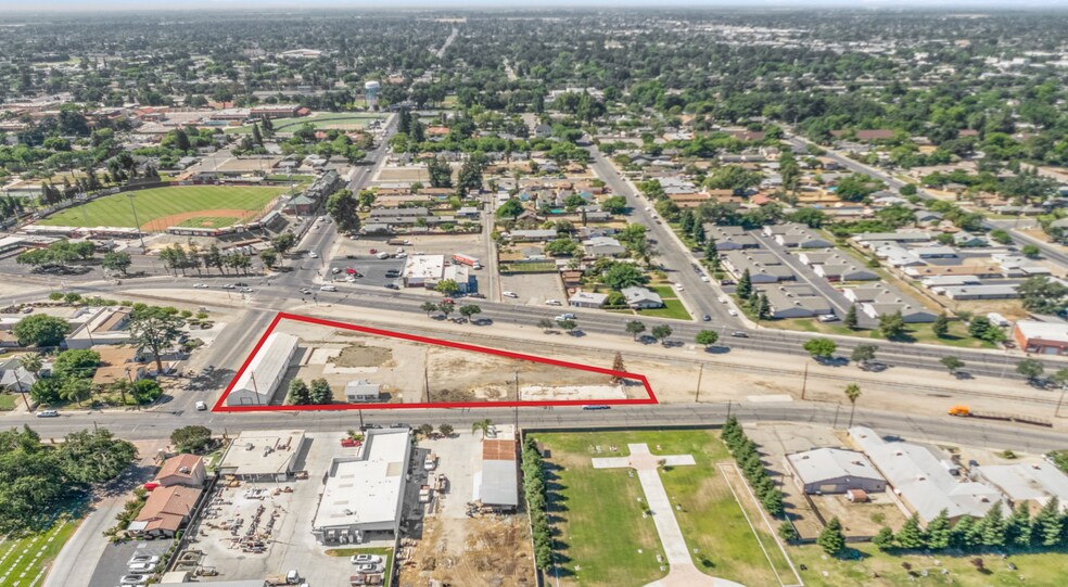 Primary Photo Of 1319 W Goshen Ave, Visalia Land For Sale