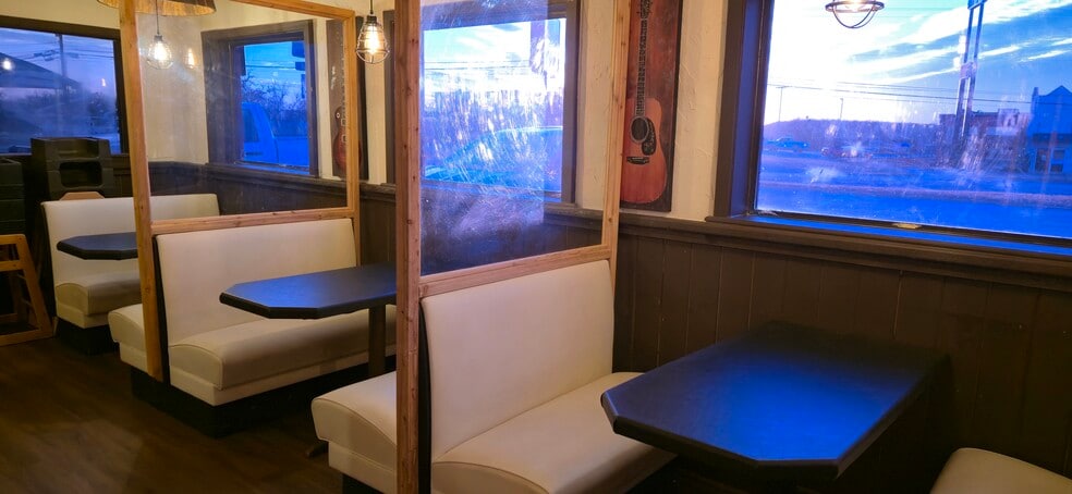 More Photos Of 1401 Texas 16, Graham Restaurant For Sale