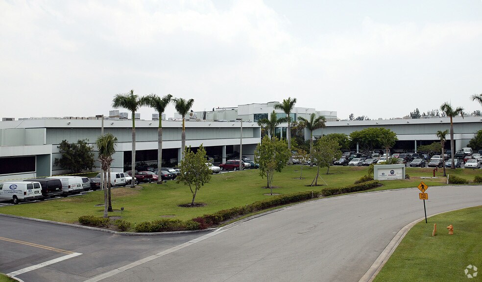 More Photos Of 1800 NW 89th Pl, Miami Refrigeration Cold Storage For Lease