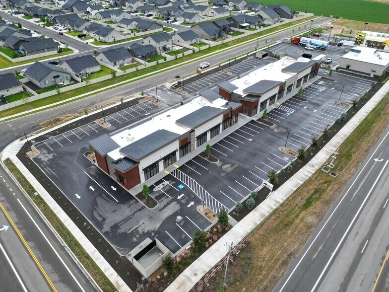 More Photos Of 1222 N Meridian Rd, Kuna Unknown For Lease