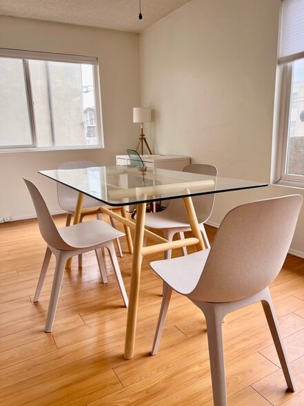 More Photos Of 332 Culver Blvd, Playa Del Rey Apartments For Sale