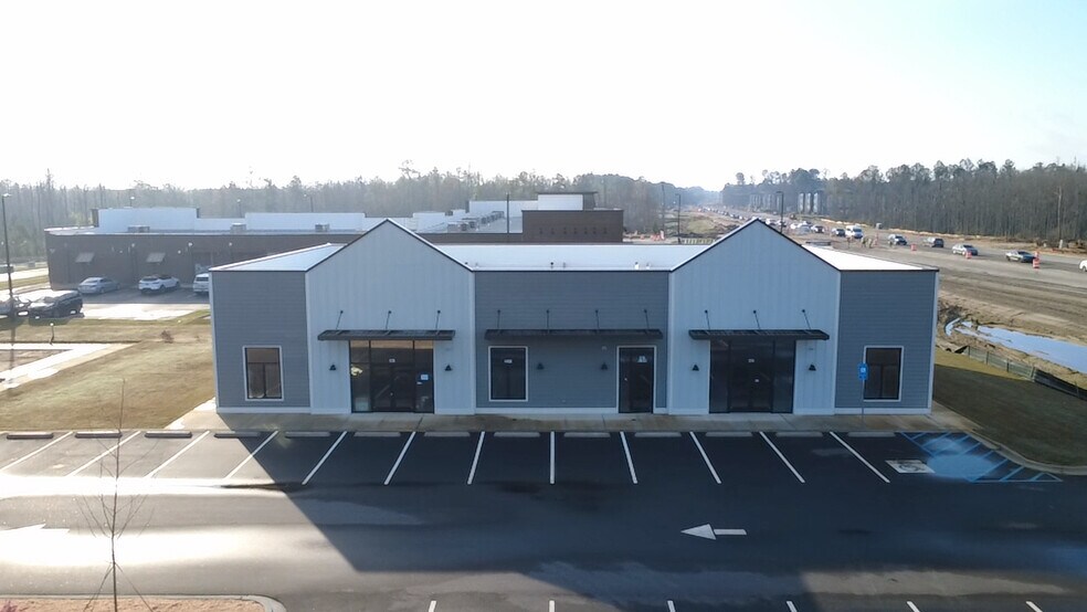 More Photos Of 2311 Pooler Pky, Pooler General Retail For Lease