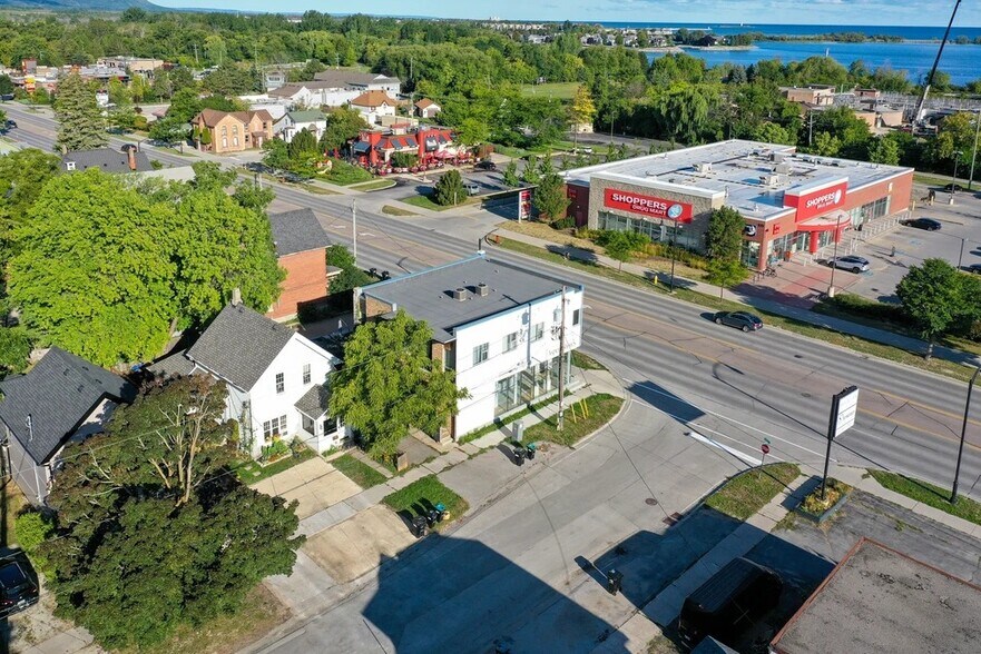 More Photos Of , Collingwood Unknown For Sale